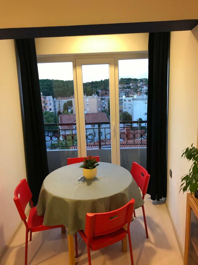 Apartment Pula Center - Near The Central Bus Station ภายนอก รูปภาพ
